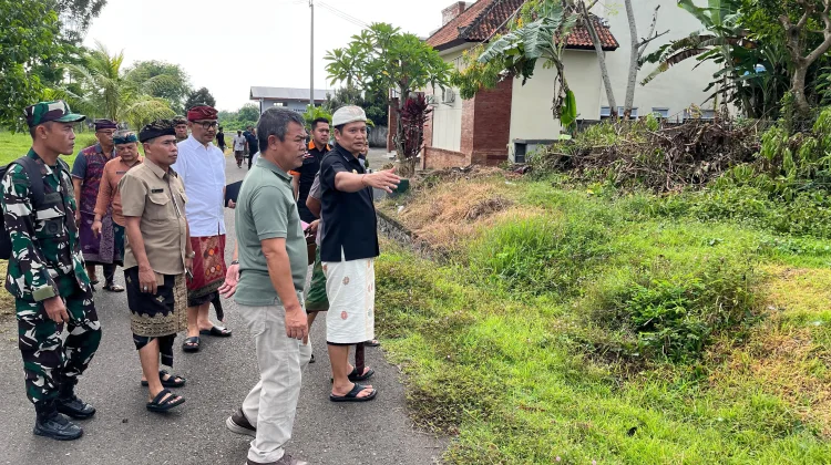 Bupati Jembrana Kembang Hartawan Perkuat Peran KDMP